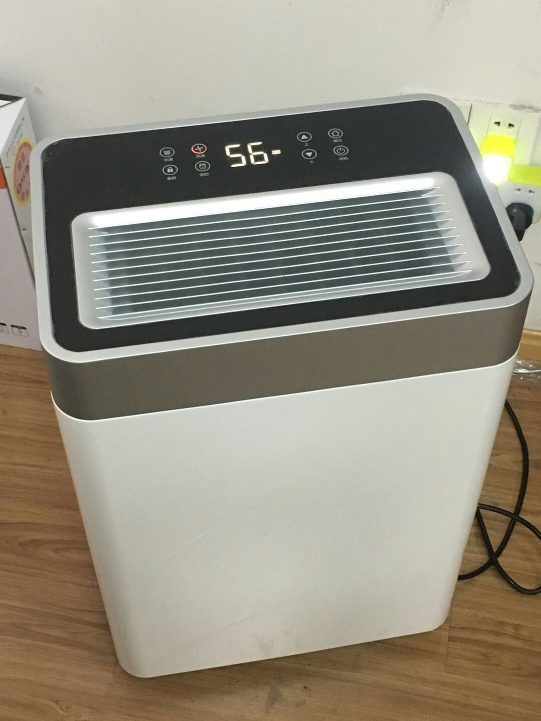 辦公室家用除濕機(jī)